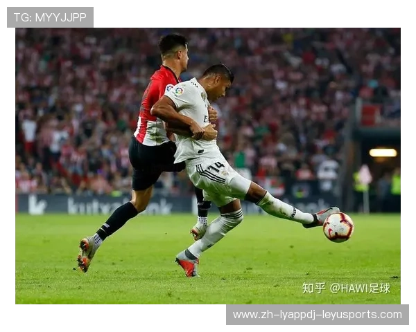 马赛使用高位压迫战术的成效与风险 马赛使用高位压迫战术的成效与风险